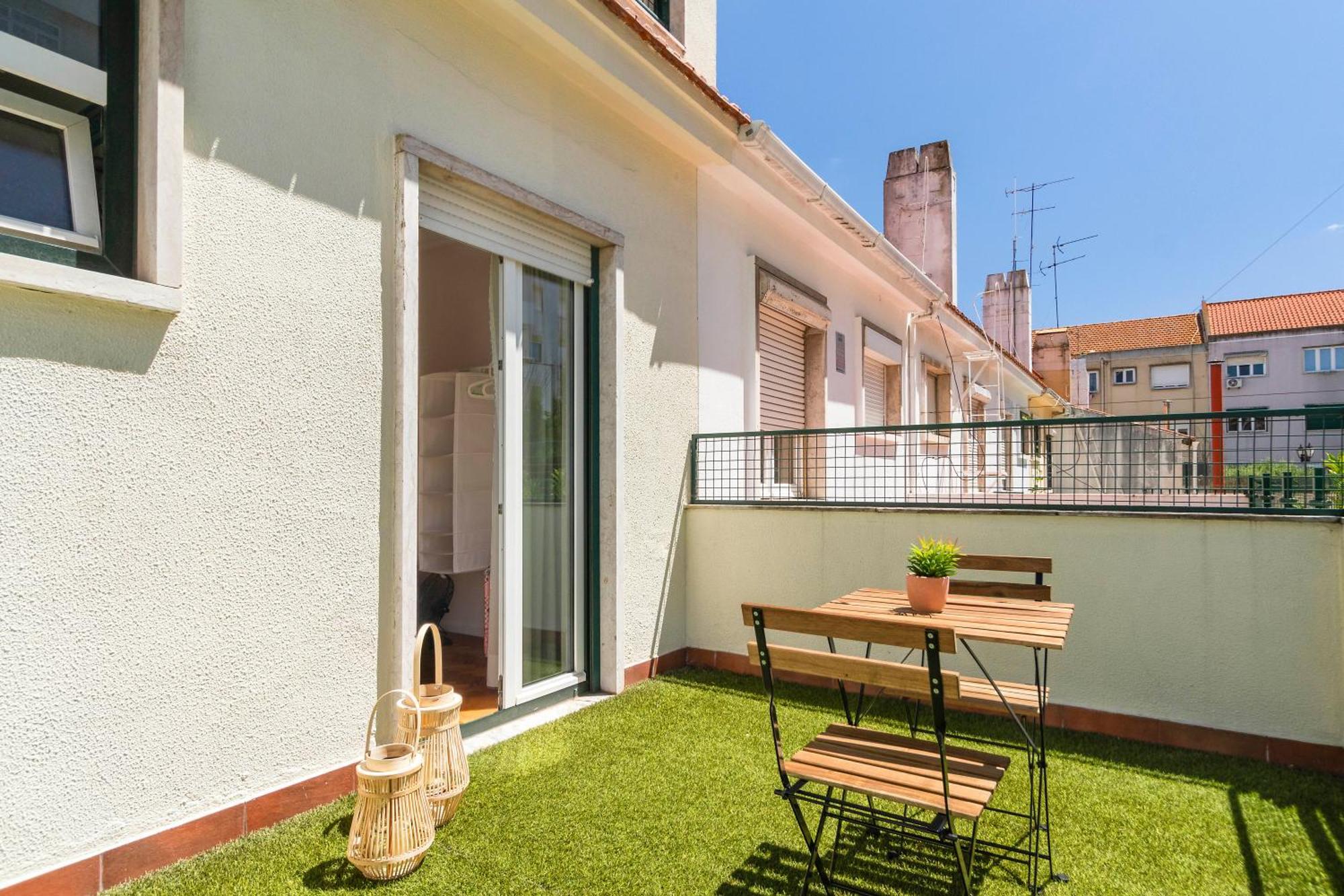 Nesha Guesthouse Lisboa Dış mekan fotoğraf